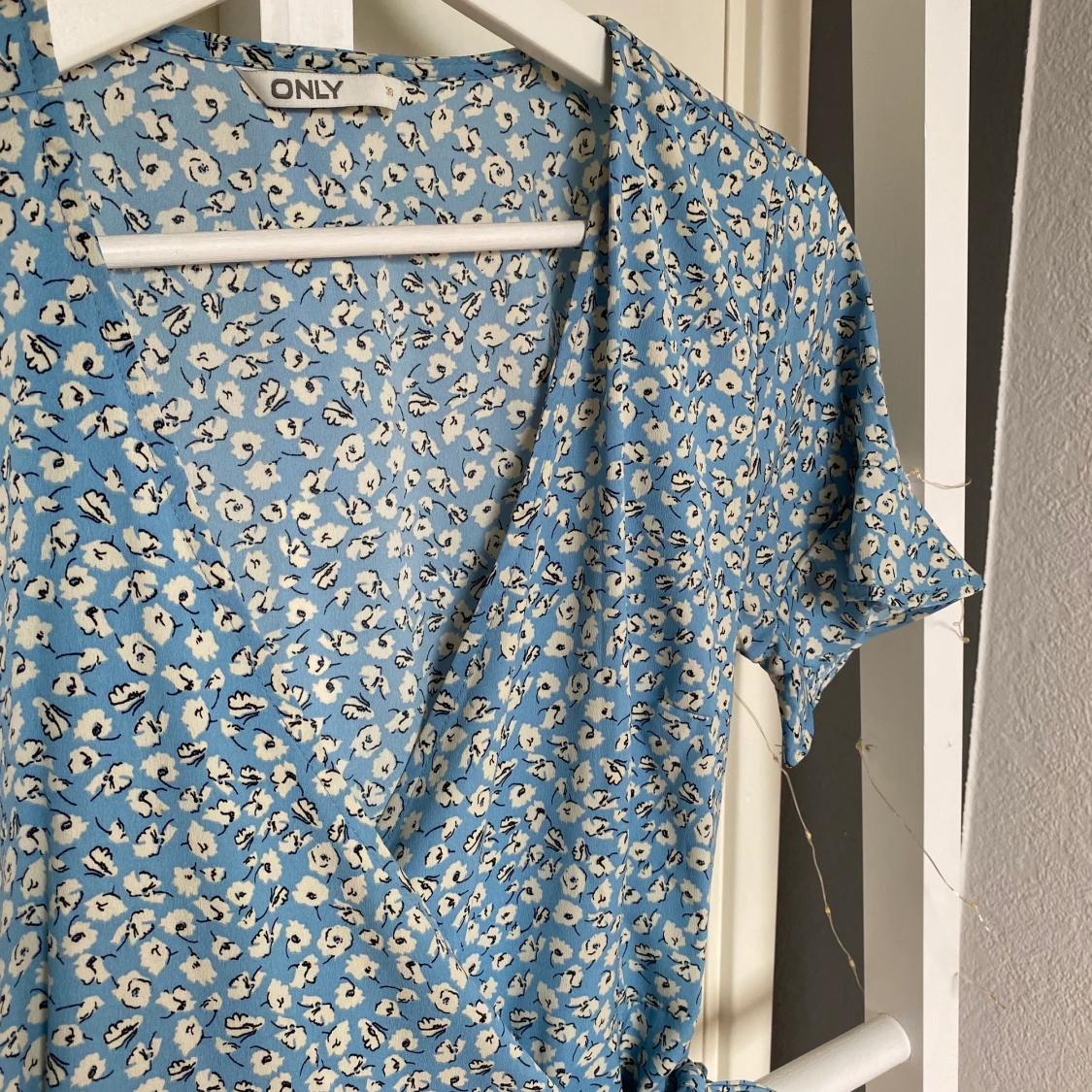 Blommig klänning  - 91