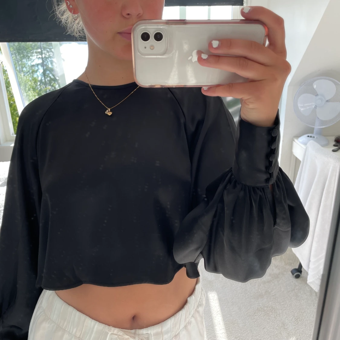 Silkes tröja öppen i ryggen  - 90