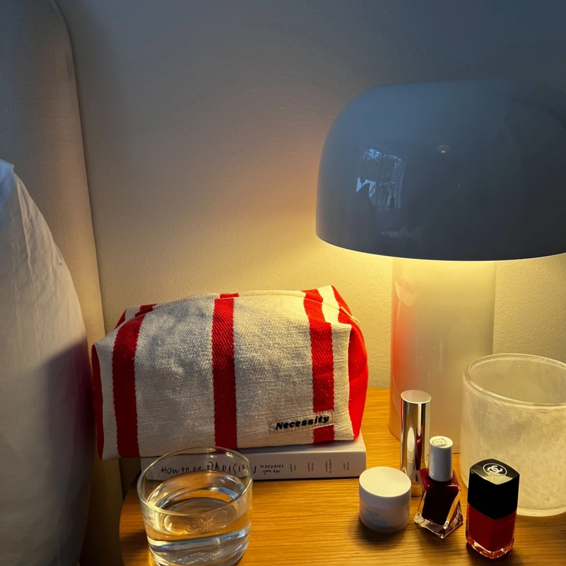 Rödrandig necessär - 90