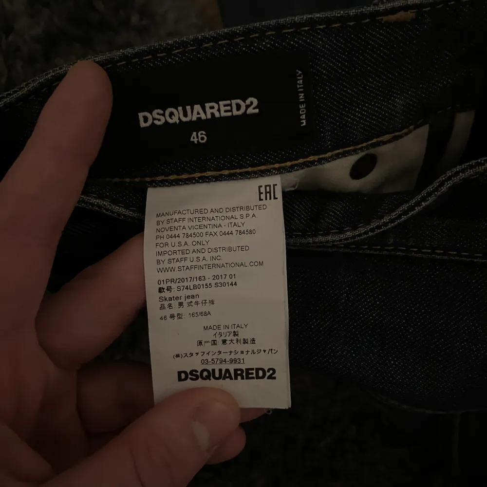 Köptes på miinto för 3400kr om jag inte minns fel. Storlek 46 (italiensk). Jeans & Byxor.