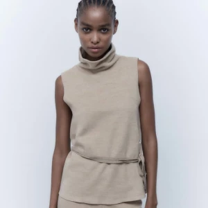 Polotröja - Aldrig använd, lappen är kvar, alltså nyskick!! Frakt tillkommer📦❤️