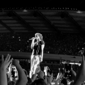 HÅKAN BILJETT - Säljer två biljetter till Håkan i Lysekil för 600kr/st 💕 