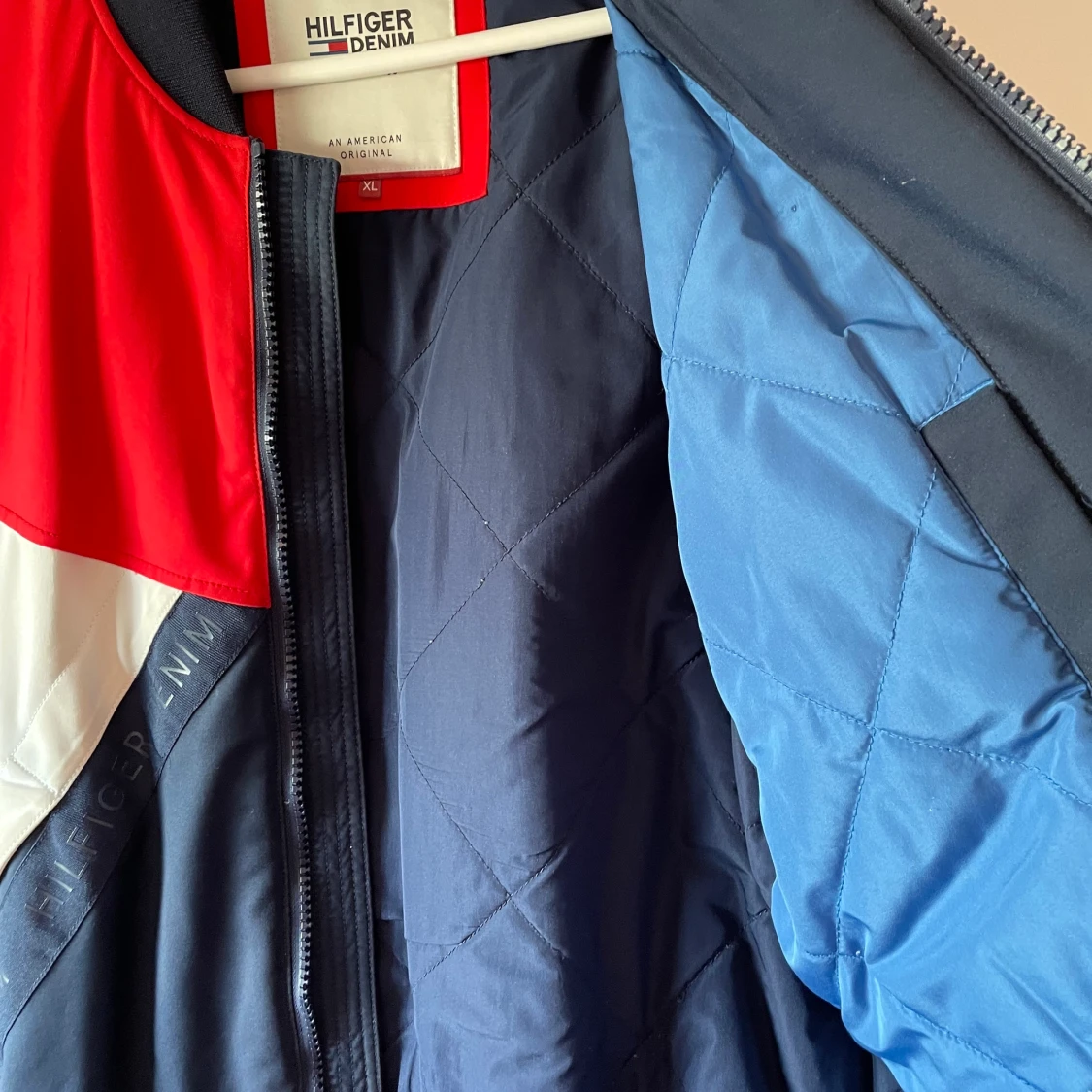 Tommy Hilfiger jacka, XL - 90