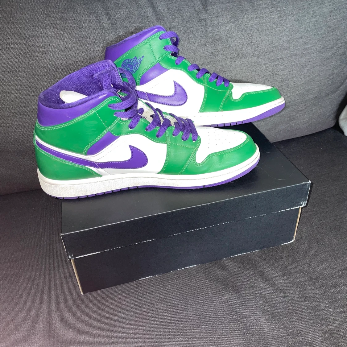 Jordan 1 mid incredible hulk - 90