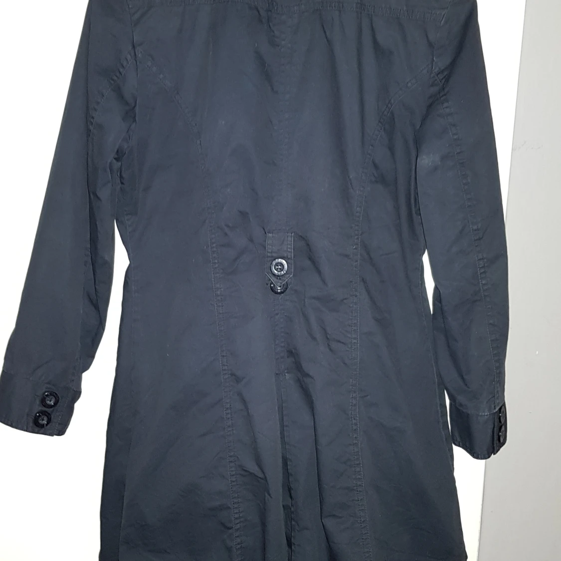 Svart tunn kappa - 91