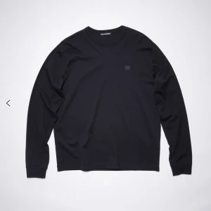 ACNE STUDIOS LONG SLEEVE T-SHIRT - En perfekt tröja från Acne Studios som jag tyvärr använt bara en gång som jag nu vill sälja för väldigt billig peng. För fler bilder PM!