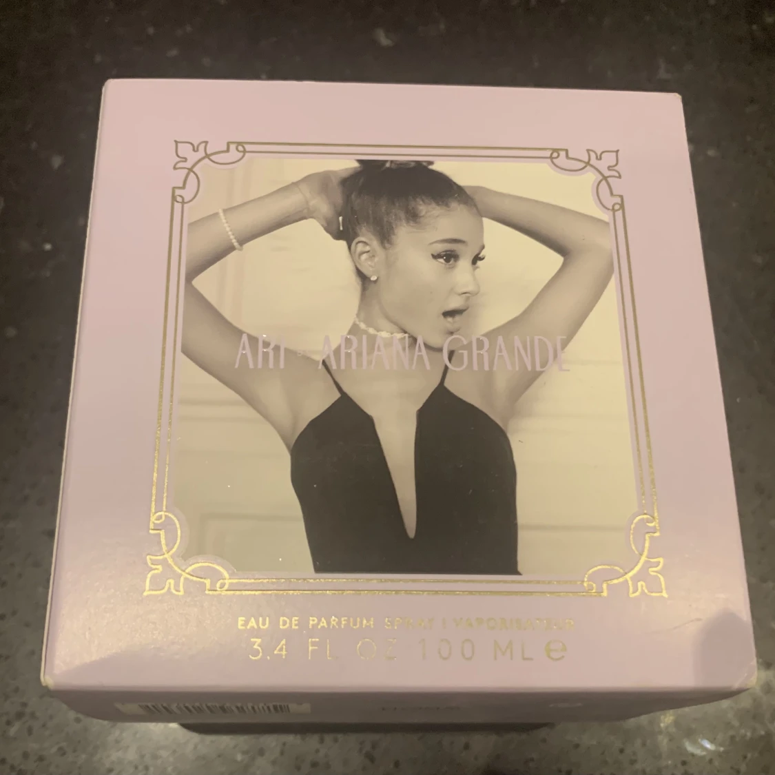 Ari by Ariana Grande 100 ml  - 91