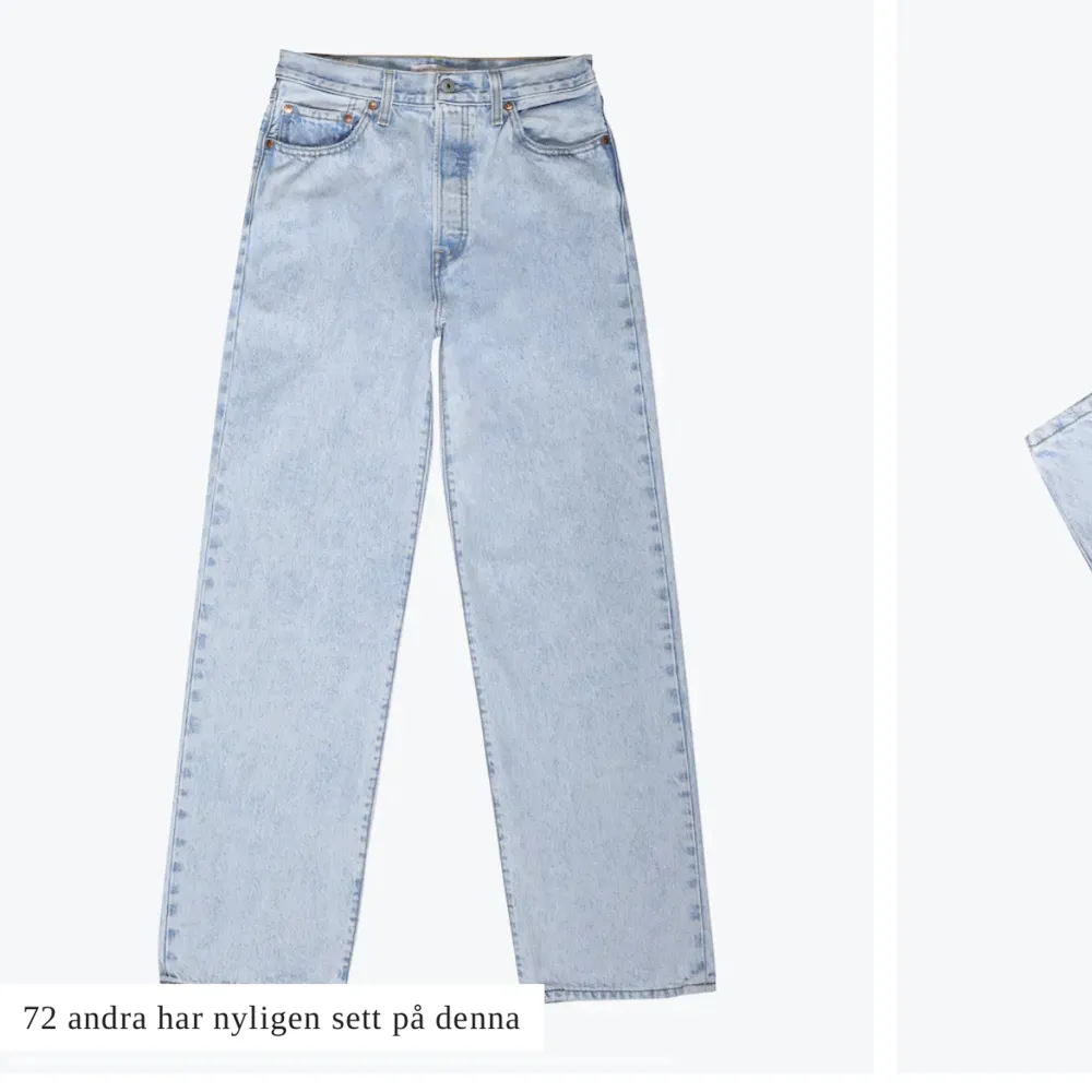 Levi’s jeans i strl: W 26 L 27 🌸nyskick endast använda två gånger, säljer pga att dom inte kommer till användning längre 🌸 nypris 1349kr, köparen står för frakt💕. Jeans & Byxor.