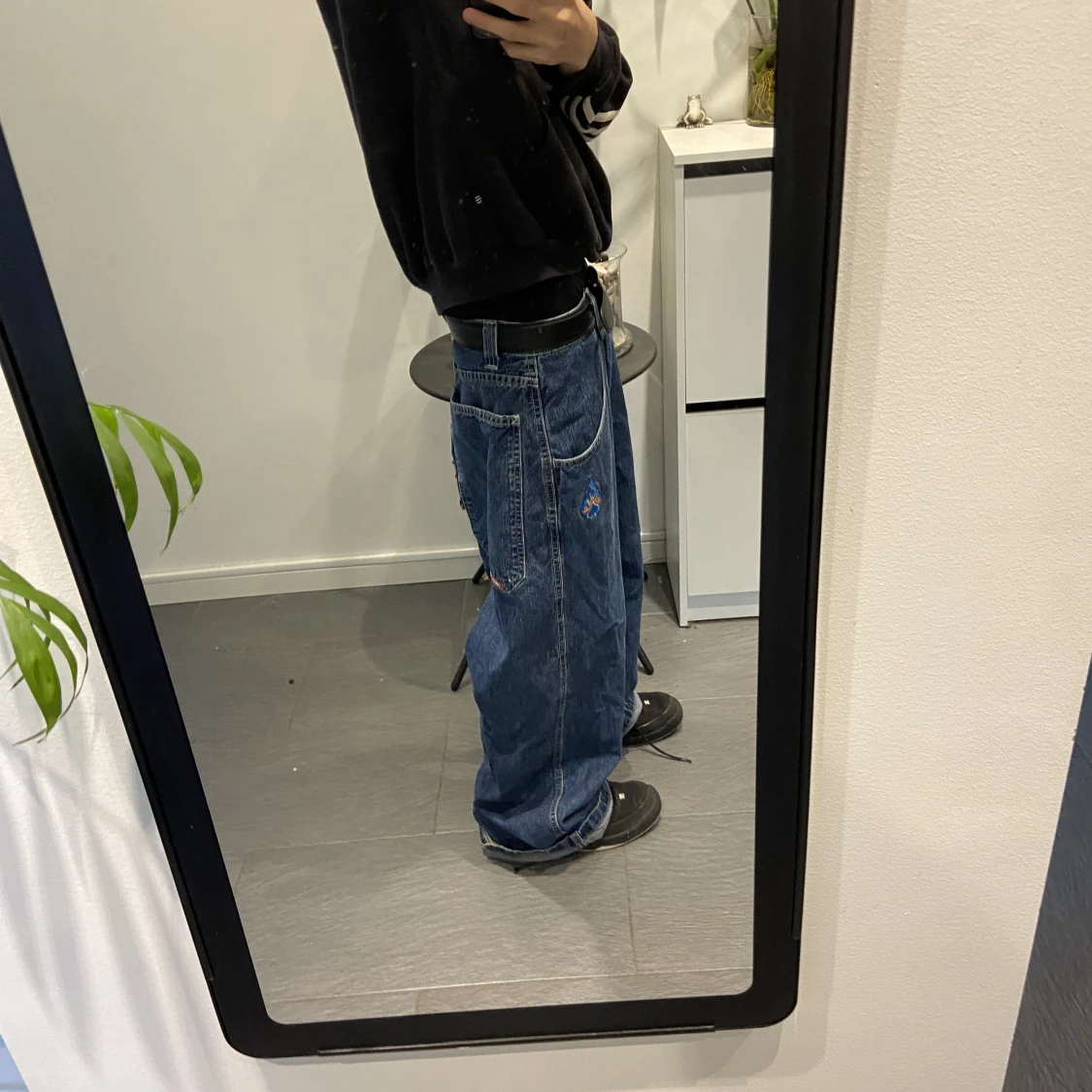 jncos följ @myzterik - 90