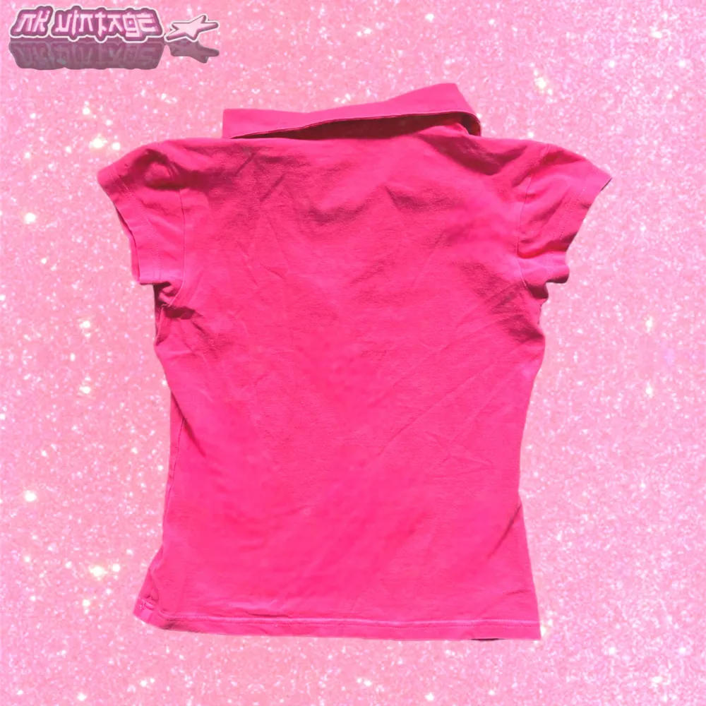 Fin Y2k tajt rosa tröja . T-shirts.