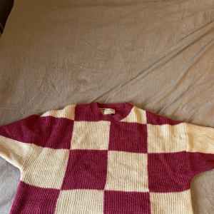 Stickad tröja - Snygg från pull & bear