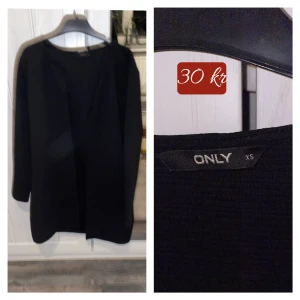 Kofta - Fin kofta i fint skick. Liten i storlek