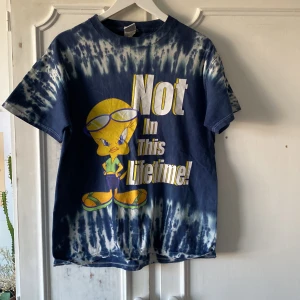 Vintage tröja  - Jätte sött vintage tröja men glömt bort den bland alla tröjor 