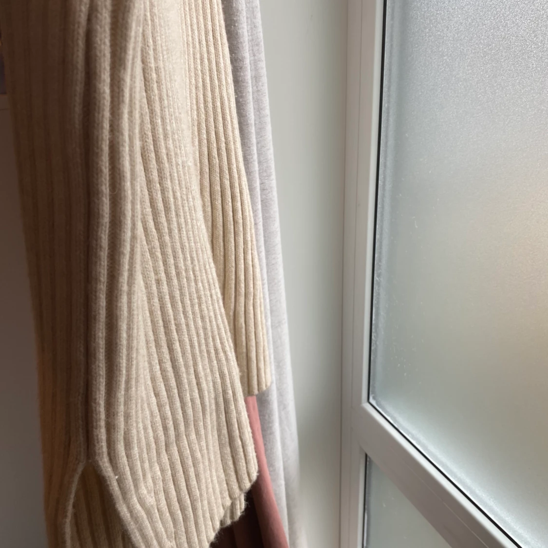 Stickad slipover/väst - 90