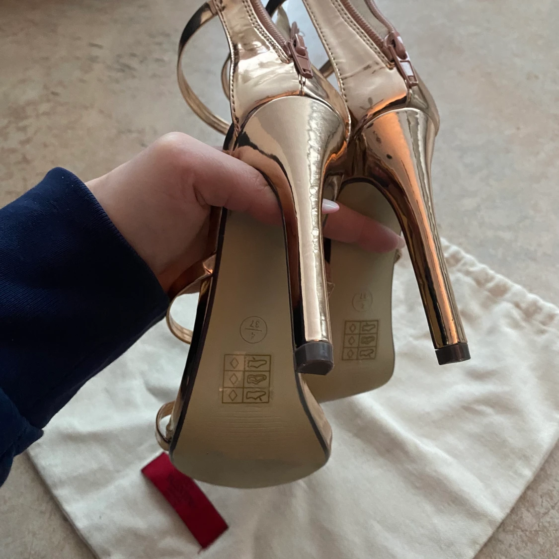 Boohoo golden heels  - 90
