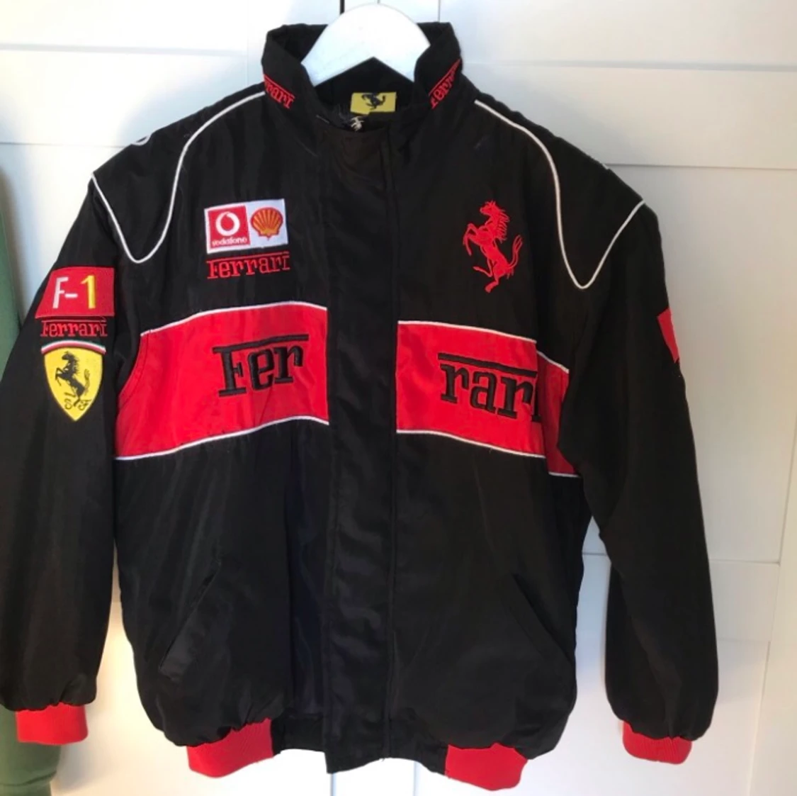 Ferrari jacka