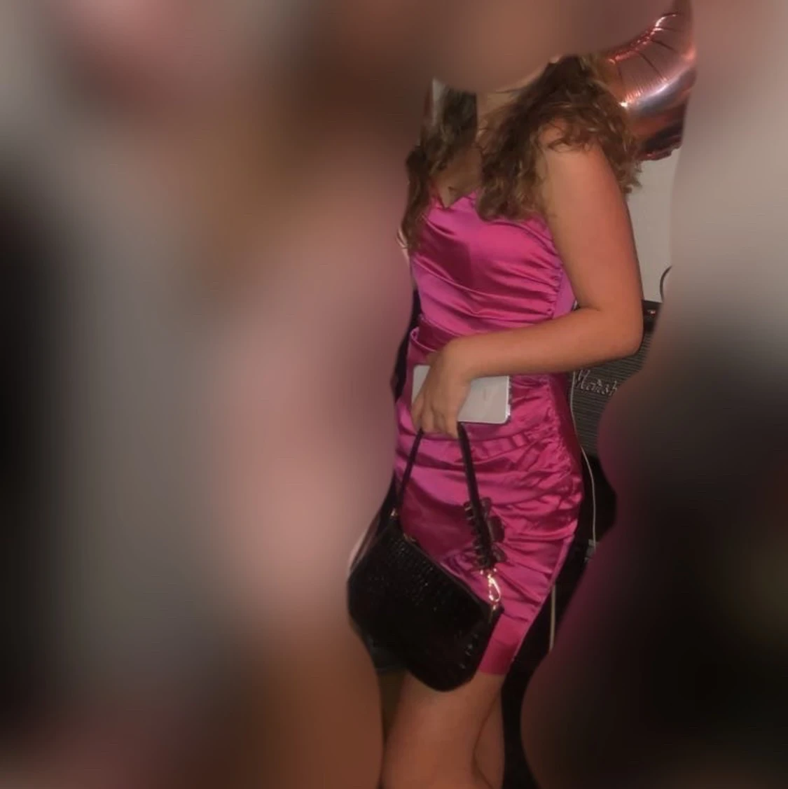 Rosa satinklänning  - 90