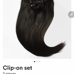 Rapunzel hair clip - Andvänds inte. Köpt för 3000 kr, säljs för 2000 och neråt.