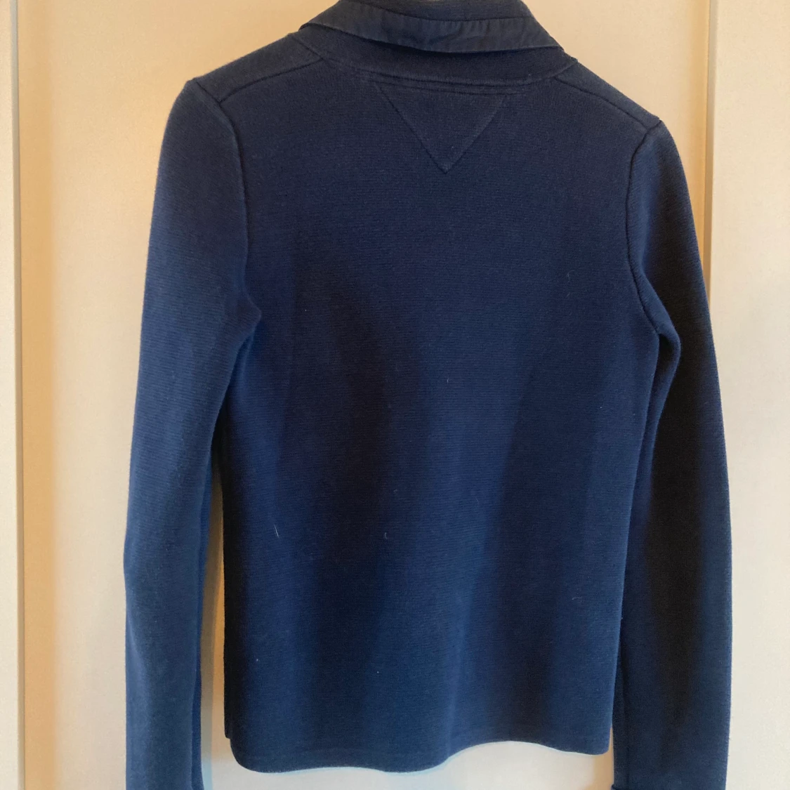 Tommy Hilfiger kofta (S) - 90