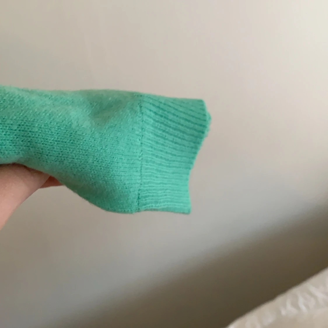 Grön stickad tröja - 91