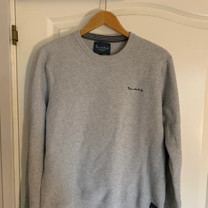 Bondelid tröja - Snygg grå tröja den bondelid. Knit. Storlek medium. Bra skick, inga flaws 