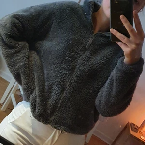 Forever 21 Teddy jacka  - Inköpt 2019. Köparen står för frakt 🙏