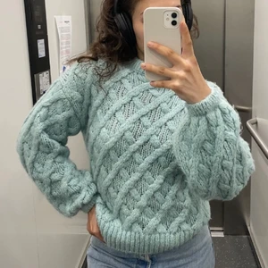 Turkos stickad tröja från Mango - Annons kvar = vara kvar