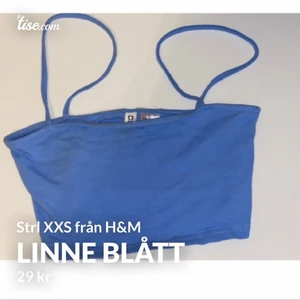 Linne från H&M strl XXS - • Blått linne från H&M i strl XXS • Skicket är som nytt då den endast är provad 1-2 gånger • Säljs då den är lite för kort för min smak  Meddela gärna för intresse eller frågor☺️ (‼️ leverans kan variera, betalning via Swish ‼️)
