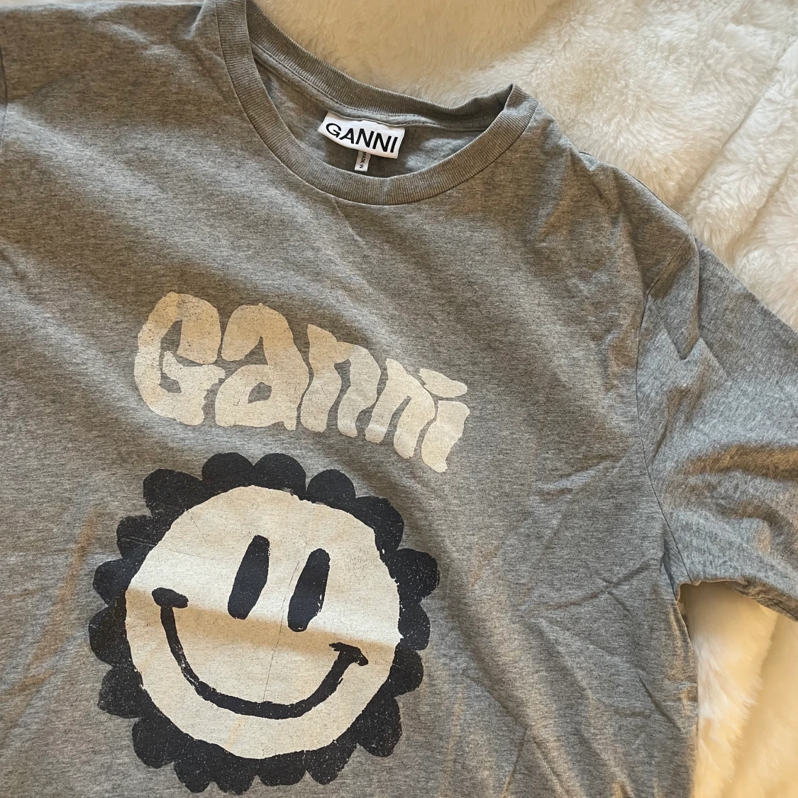 Ganni T-shirt - 90