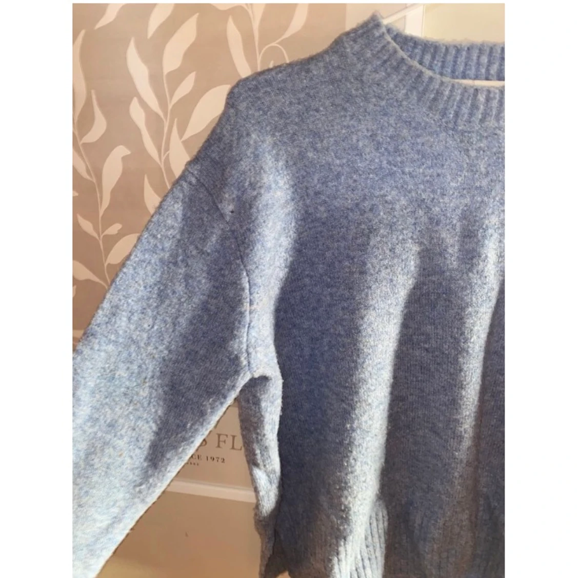 Blå tröja  - 90