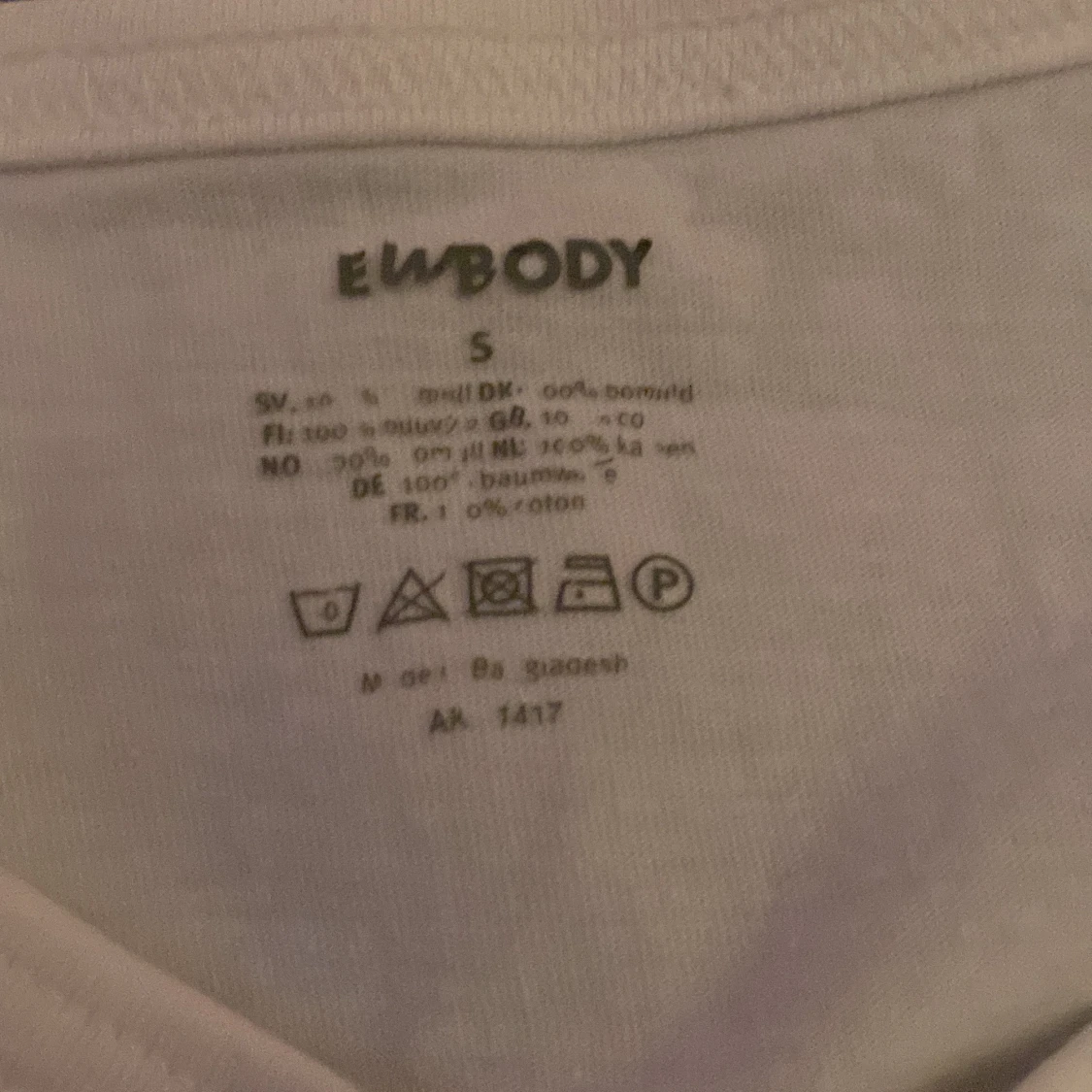 Newbody, vit t-shirt - 90