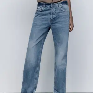 Säljer dessa slutsålda jeans från zara! 