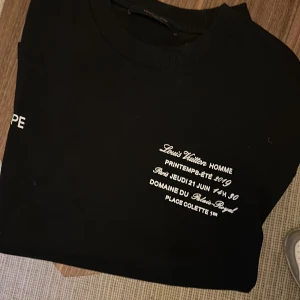 Louis Vuitton  - Nytt i skick, säljes pga tröttnat.  Storlek large