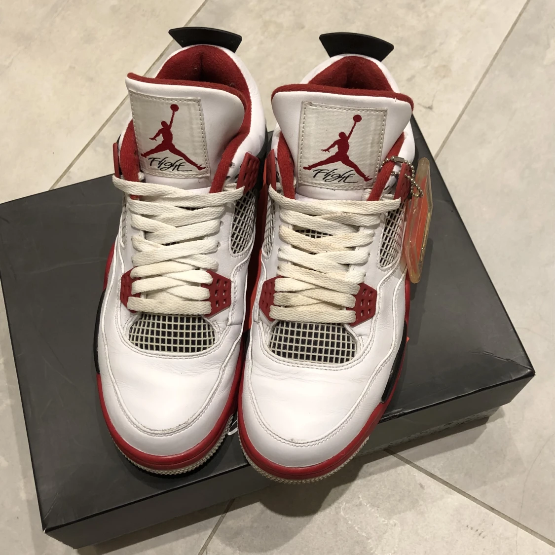 Jordan 4 Fire Red Eu 40.5 - 91