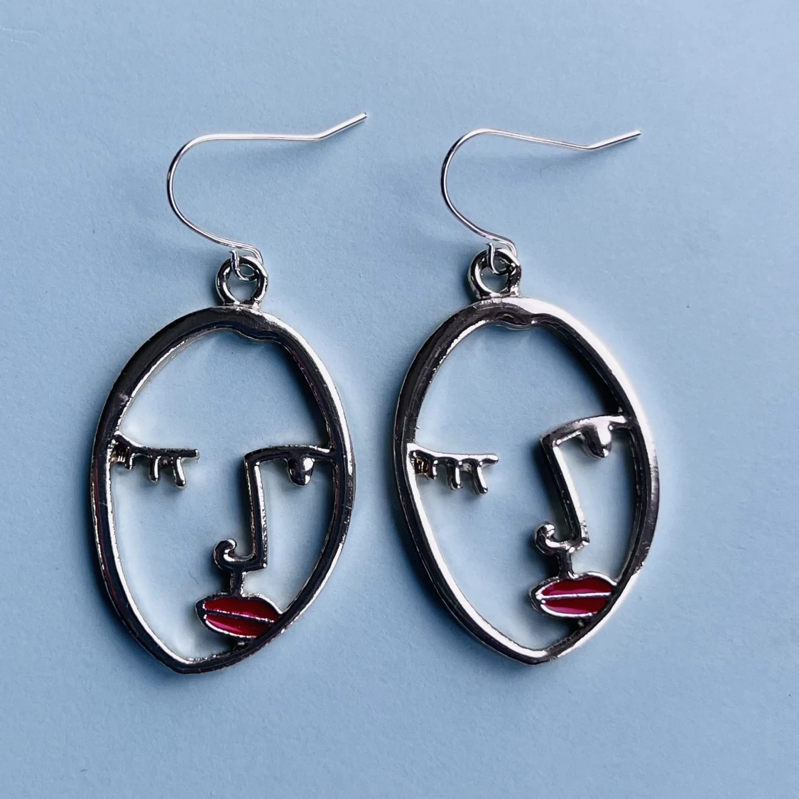 Faces örhängen ❤️ - 90