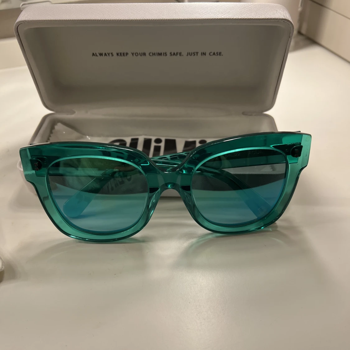 Chimi solglasögon