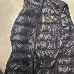 Ea7 väst - Ea7 väst storlek s