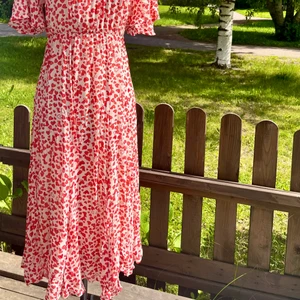 Klänning från Indiska - Storlek XS, passar xs-s, inköpspris 799kr men sälker för 300 🫶🏼