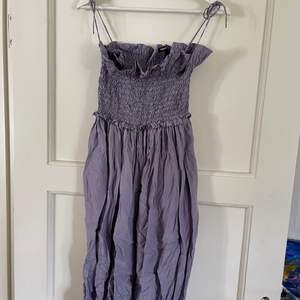 Fin klänning från Filippa K i lavendel färg. Dm för fler bilder! 