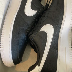 Nike airforce storlek 42 - Nike airforce storlek 42