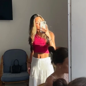 Rosa oneshoulder topp - Så härlig topp, storlek s men insydd så att den ska passa XS!🤍🙌🏻