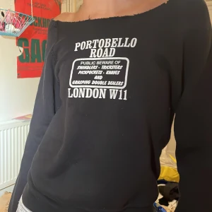 Sweatshirt  - En jätte fin gammal vintage sweatshirt från 90-talet, fraktar och möts upp!