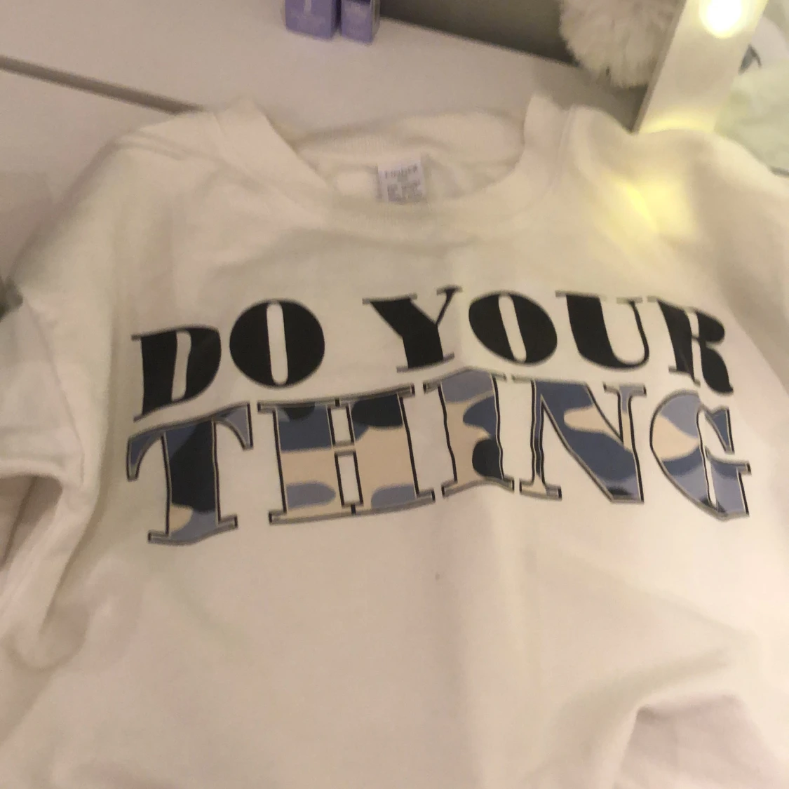 T-shirt ”do your thing” <33 