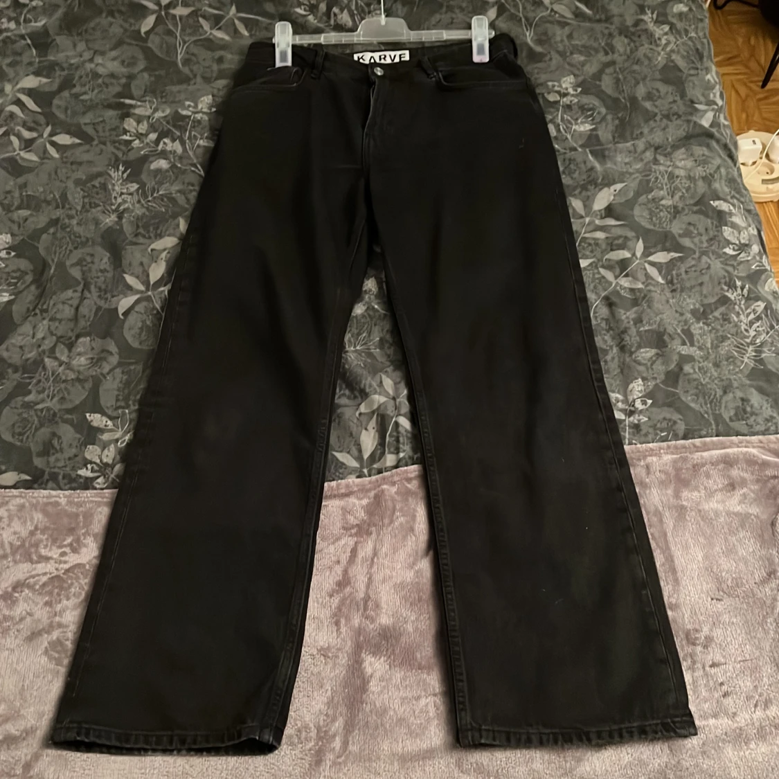 Svarta högmidjade jeans - 90