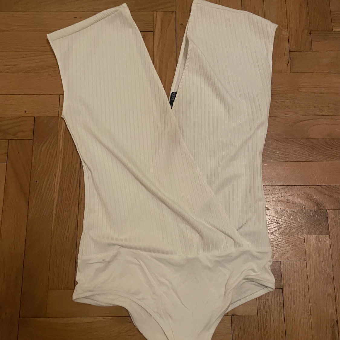 Vit body zara - 91