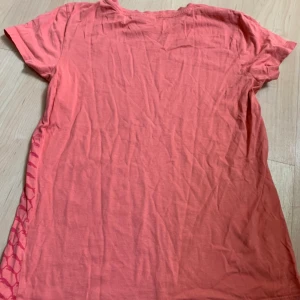 Puma t-shirt i storlek M - Puma t-shirt i storlek M. 