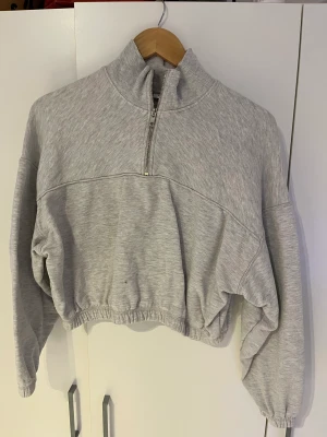 Tröja - Har aldrig använt, fick tröjan från en kompis