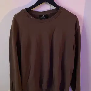 Sweatshirt från h&m, köpt hösten 2020