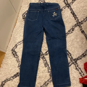 Bonanza jeans - Storlek: Passar xs  Knappt använda I bra skick