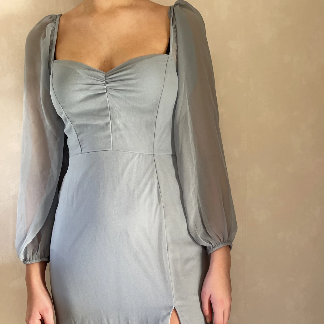 Ljusblå klänning från Nelly